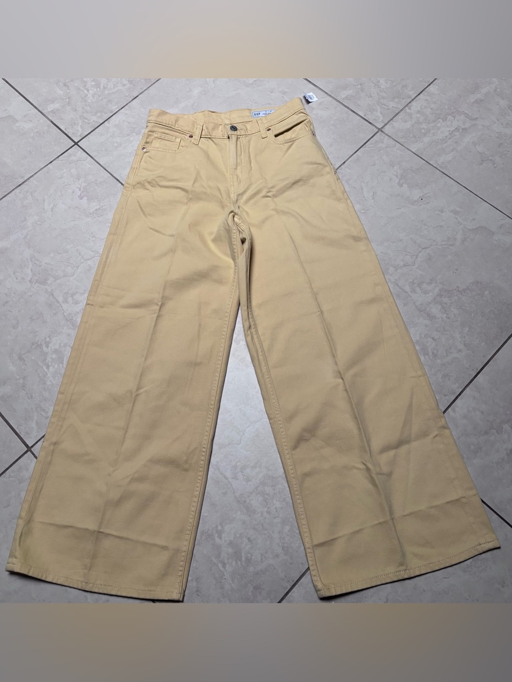 GAP Mid Rise Wide Leg Pants - Light Yellow